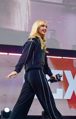 k_0049.jpg