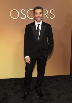 Oscar-Isaac-023.jpg