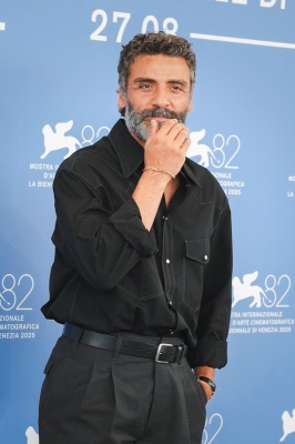 Oscar-Isaac-152.jpg