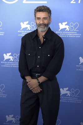 Oscar-Isaac-168.jpg
