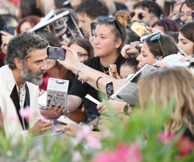 Oscar-Isaac-042.jpg