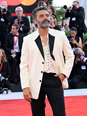 Oscar-Isaac-053.jpg