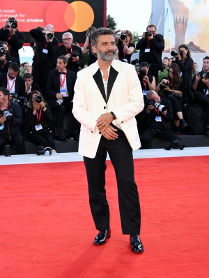 Oscar-Isaac-065.jpg