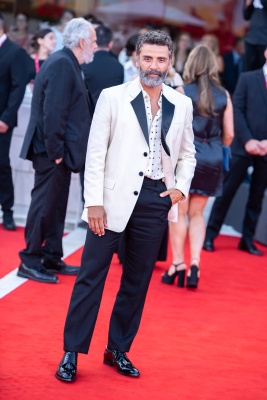 Oscar-Isaac-090.jpg