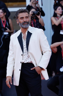 Oscar-Isaac-125.jpg