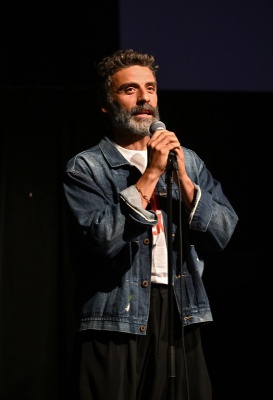 Oscar-Isaac-002.jpg