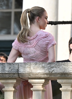 s_0012.jpg